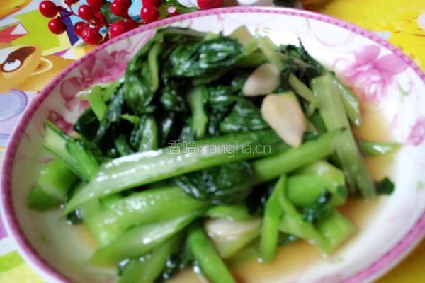 清炒菜心的做法图解1