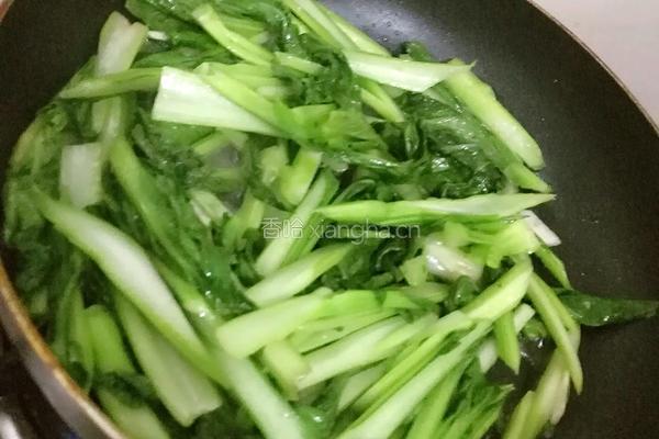 清炒菜心的做法图解8