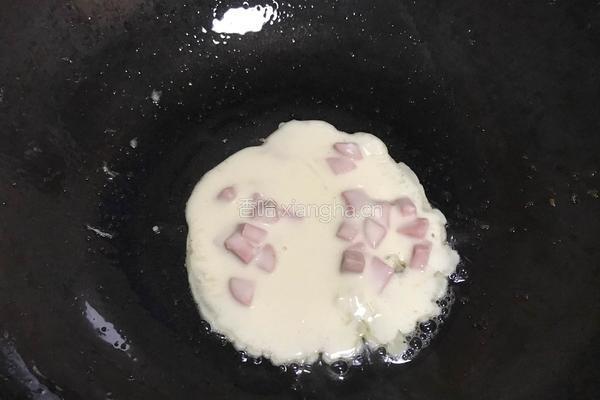 香肠鸡蛋饼的做法图解4