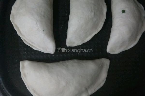 韭菜盒子的做法图解13