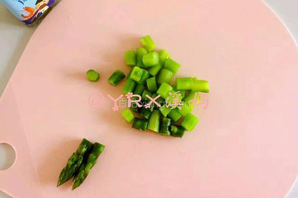 豌豆芦笋浓汤的做法图解6