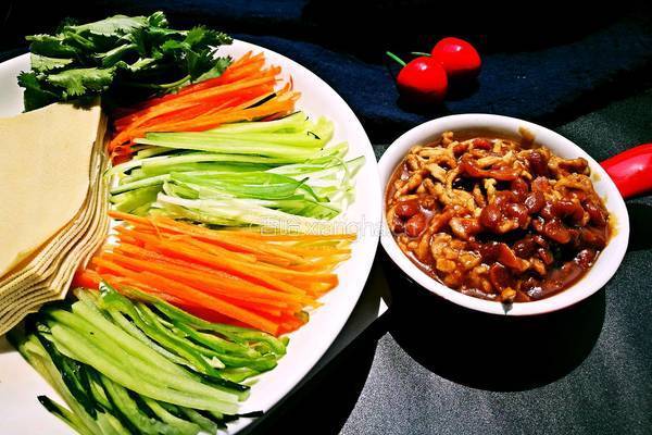 「Cathy边吃边营养」京酱肉丝东北版的做法图解6