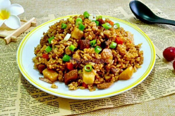 红烧肉香菇胡萝卜焖饭的做法图解10