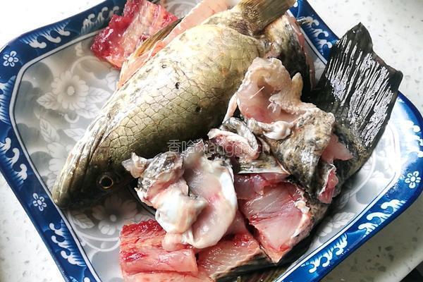 黑鱼汤的做法图解3