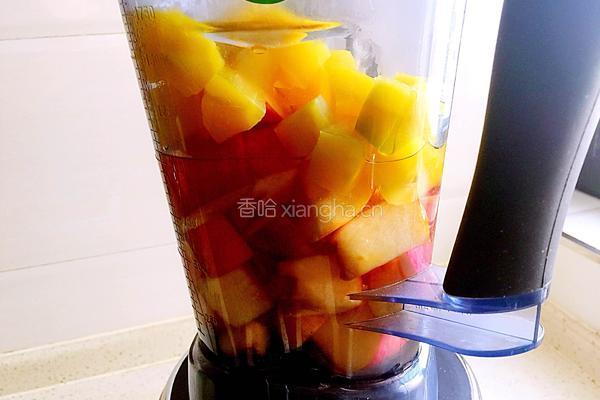 苹果胡萝卜果蔬汁的做法图解5