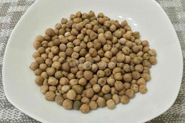花芸豆和鹰嘴豆的做法图解2