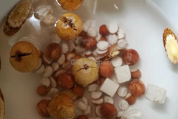 药材蒸瘦肉汤的做法图解4