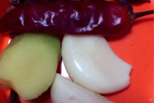 腊肉炖干豆角的做法图解4