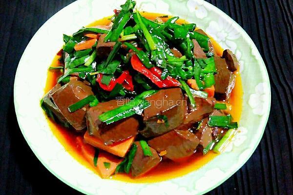 韭菜毛血旺的做法图解10