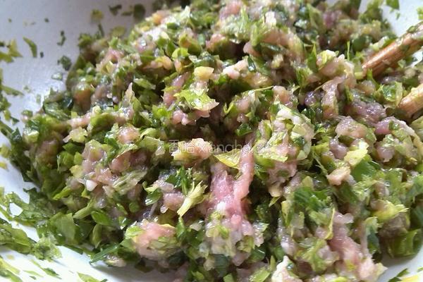 芹菜猪肉馅馄饨的做法图解5