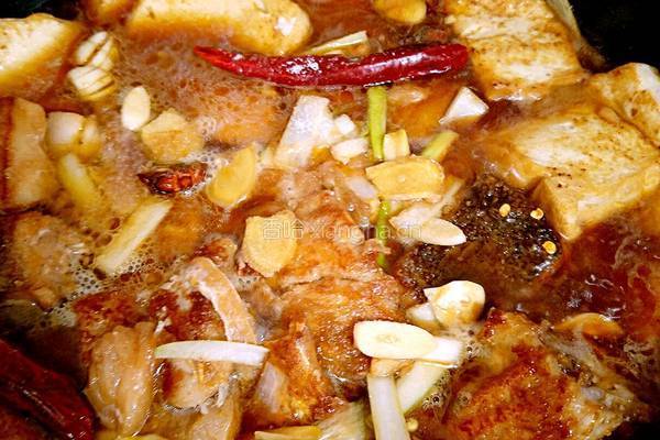 鱼块炖豆腐的做法图解6