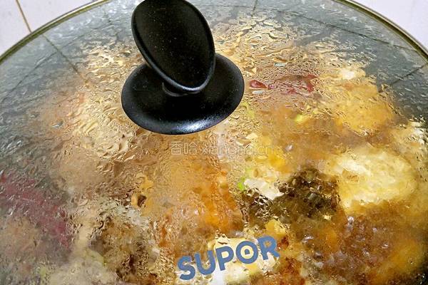 鱼块炖豆腐的做法图解7