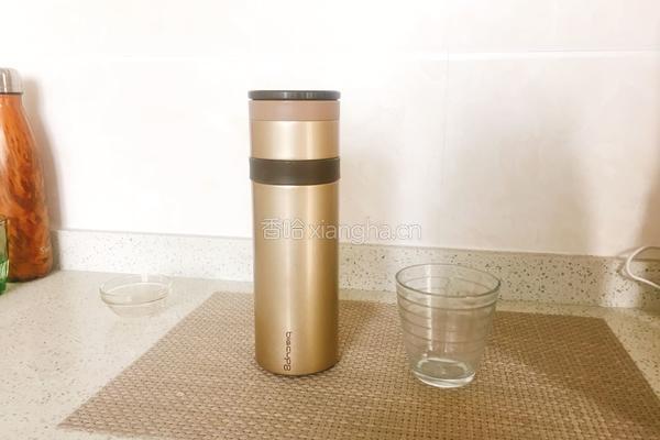 红茶奶茶奶霜的做法图解3