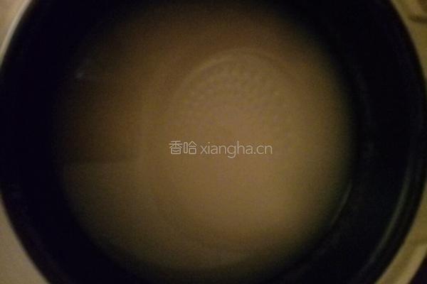 莲子藜麦粥的做法图解3