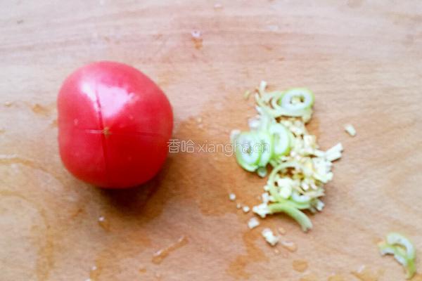 西红柿炒花菜的做法图解1