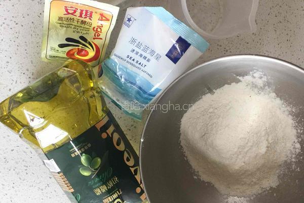 夏威夷薄底披萨的做法图解1