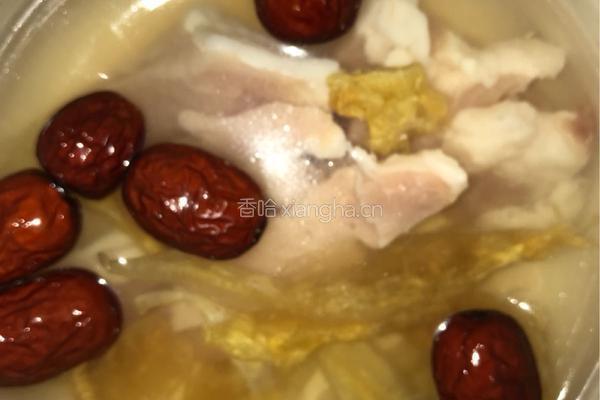 花胶瘦肉汤的做法图解2