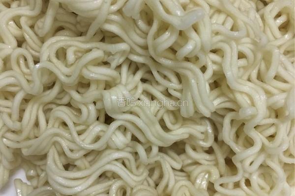 酱油炒面的做法图解5