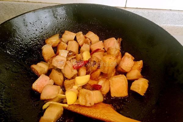 土豆红烧肉的做法图解6