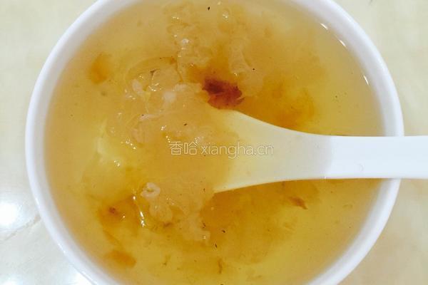 雪莲子桃胶枸杞银耳羹的做法图解9