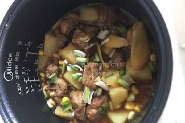 电饭煲土豆玉米焖排骨的做法图解2
