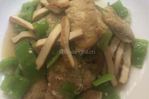 素鸡炒香干丝青椒块