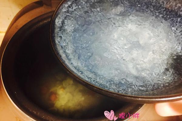 雪燕桃胶皂米羹的做法图解6