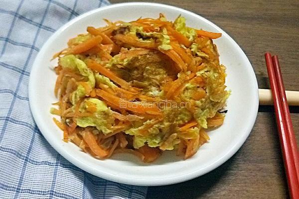 胡萝卜丝炒鸡蛋的做法图解12