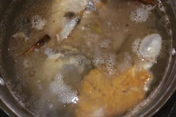 超简单的豆腐鲫鱼汤的做法图解5