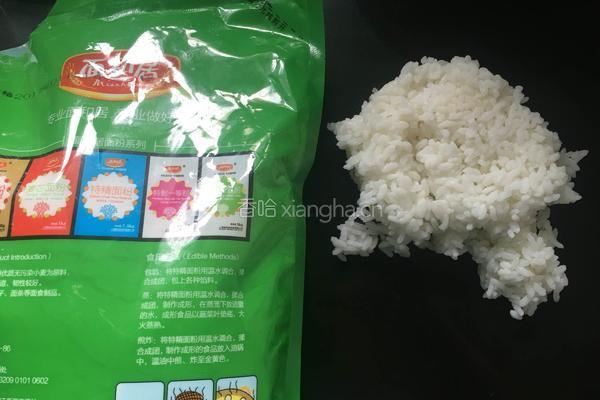 椒盐锅巴的做法图解1