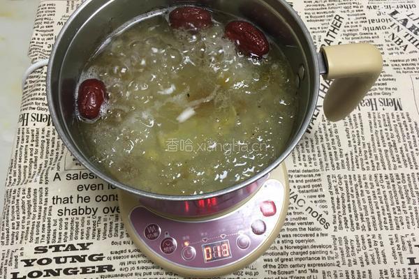 桃胶皂角米雪燕羹的做法图解4