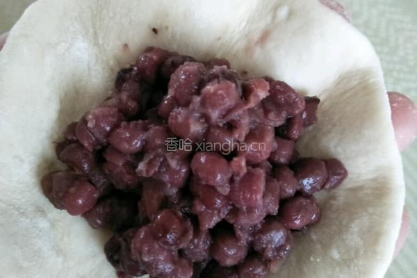 小猪豆沙包的做法图解9