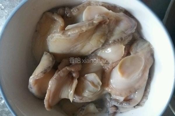 蒜蓉蒸鲍鱼的做法图解3