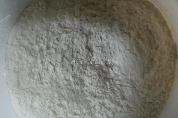 蝴蝶酥(黄油不用裹在面粉里)的做法图解1