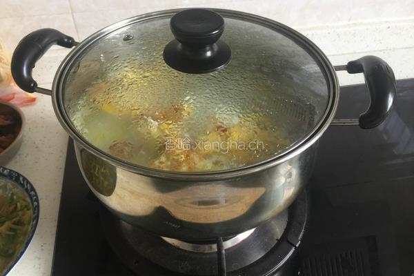 广东月婆鸡汤的做法图解5
