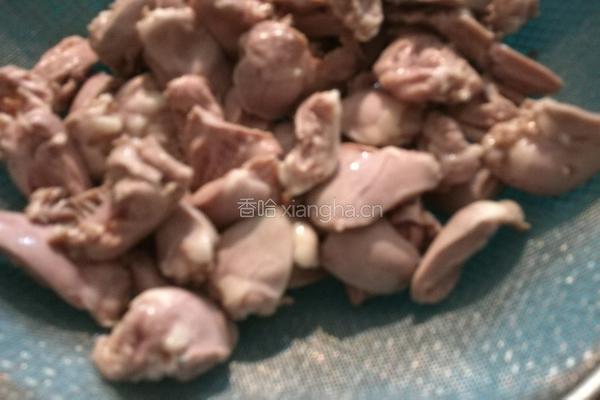 尖椒炒鸡心的做法图解5
