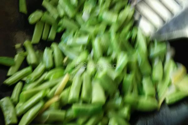 土豆烧豆角的做法图解9