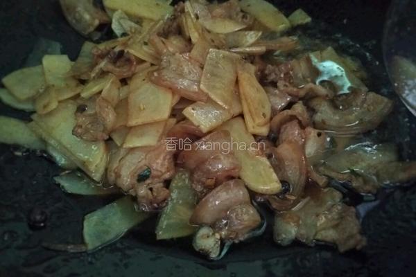 土豆生煎五花肉的做法图解8