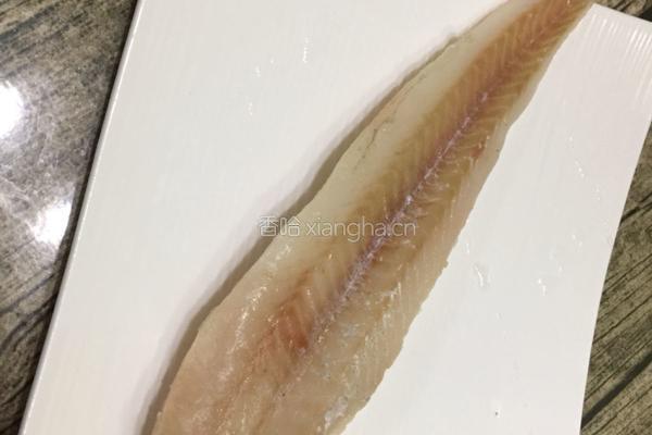 鳕鱼土豆饼的做法图解1