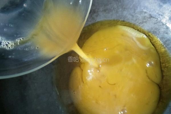 草鸡蛋青椒丝的做法图解5