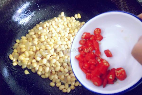 鱼香黄豆的做法图解7