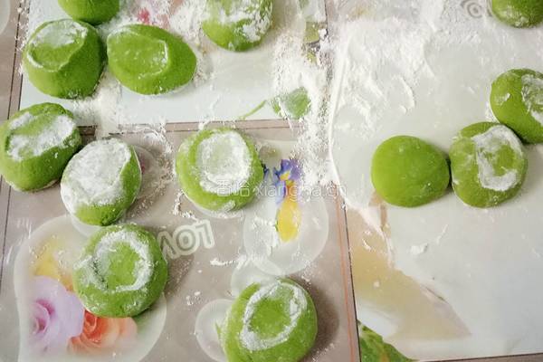 彩色饺子的做法图解8