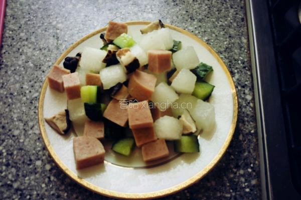 清炒冬瓜午餐肉的做法图解5