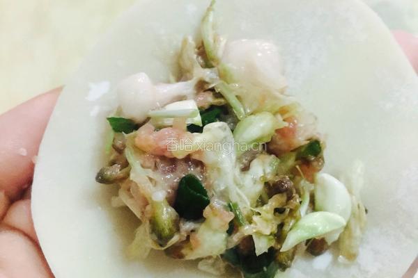 生煎槐花饺子的做法图解4