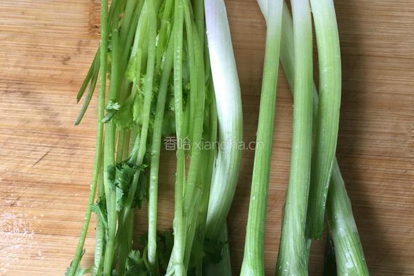 酸辣桂花鱼的做法图解2