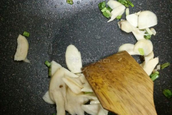 蚝油杏鲍菇炒鸡蛋的做法图解7