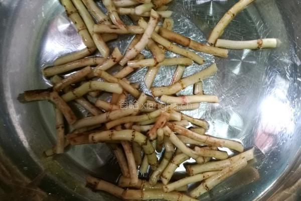 凉拌鱼腥草的做法图解3