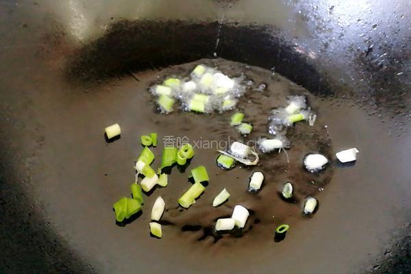 蚕豆炒鸡蛋的做法图解4