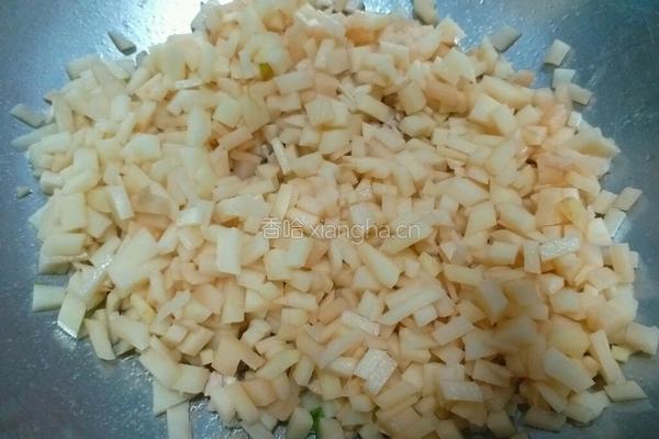土豆青椒肉丁卤的做法图解6