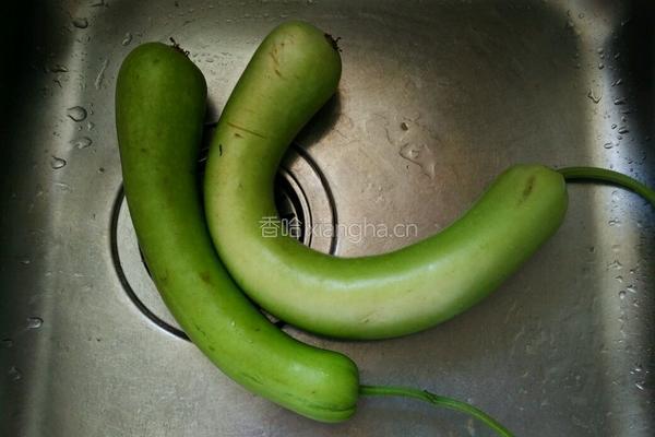 咸鲜排骨瓠子汤的做法图解4